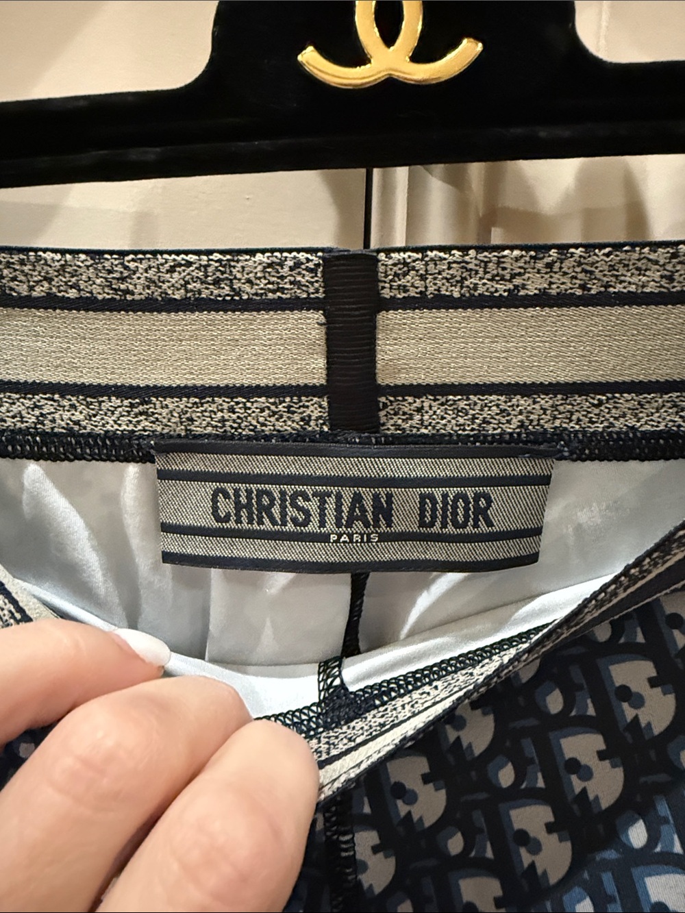 Dior Navy and White Logo-Pattern Girls' Leggings. BNWT. Never worn. - Picture 6 of 11